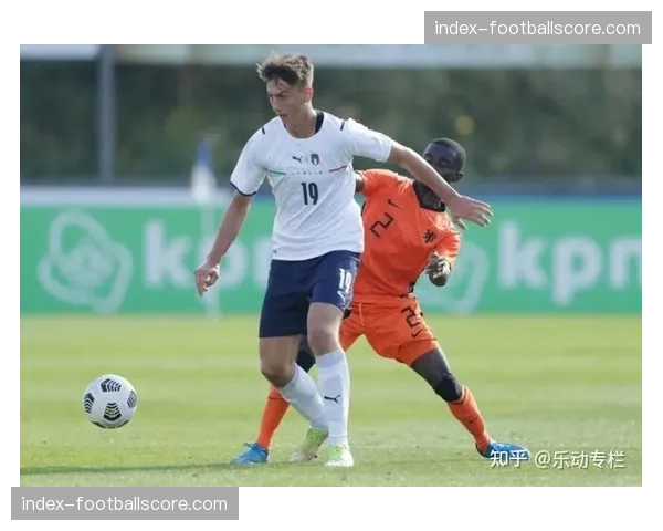 意甲俱乐部联合发起“反歧视行动月”，球员将佩戴特别袖标出战